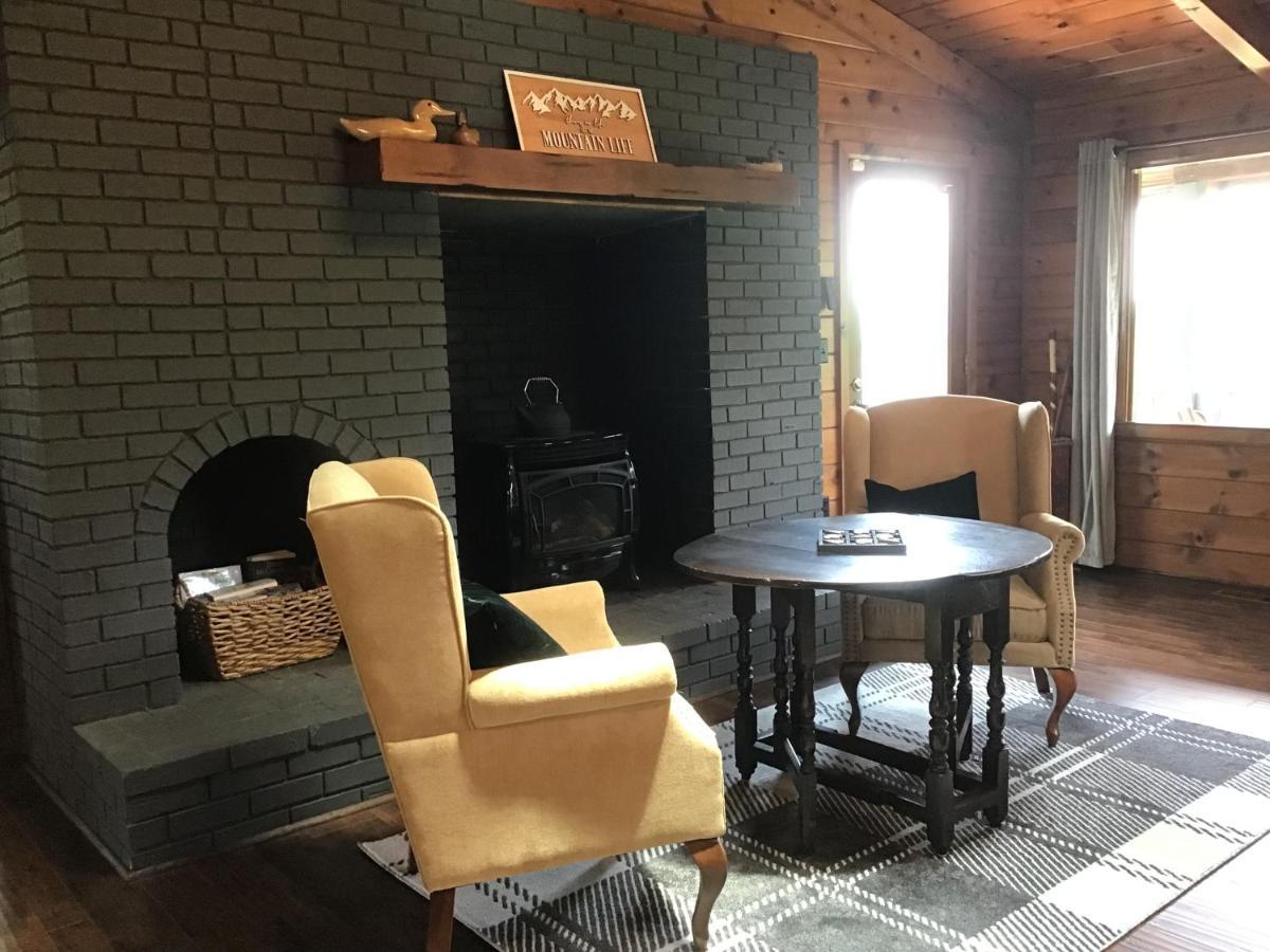 Longview Lodge Dillard Bagian luar foto